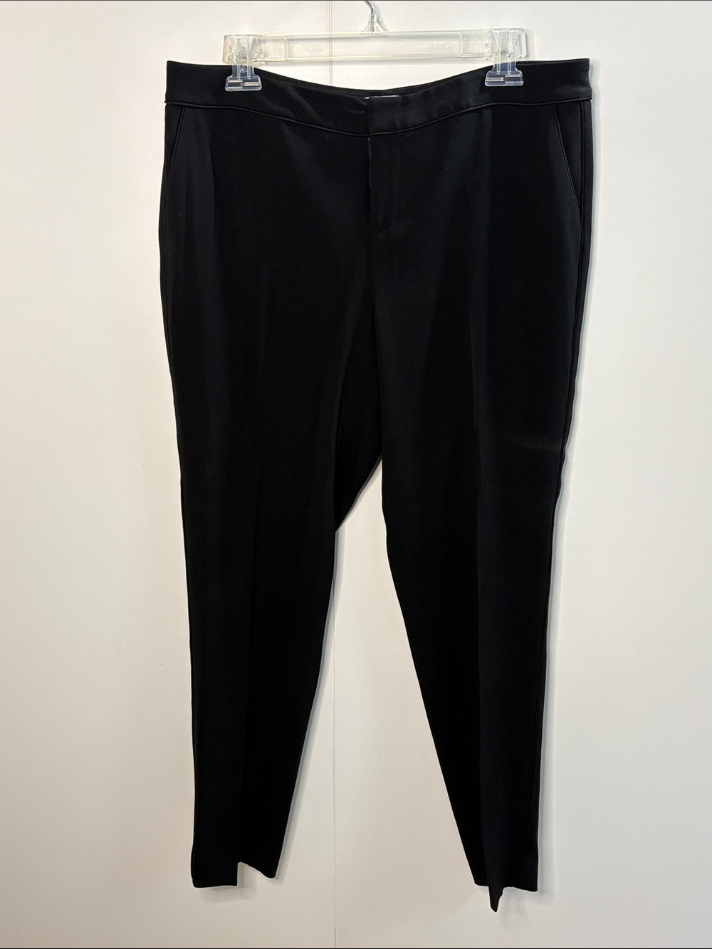 Chelsea28 Black Cropped Tapered Dress Pants 10
